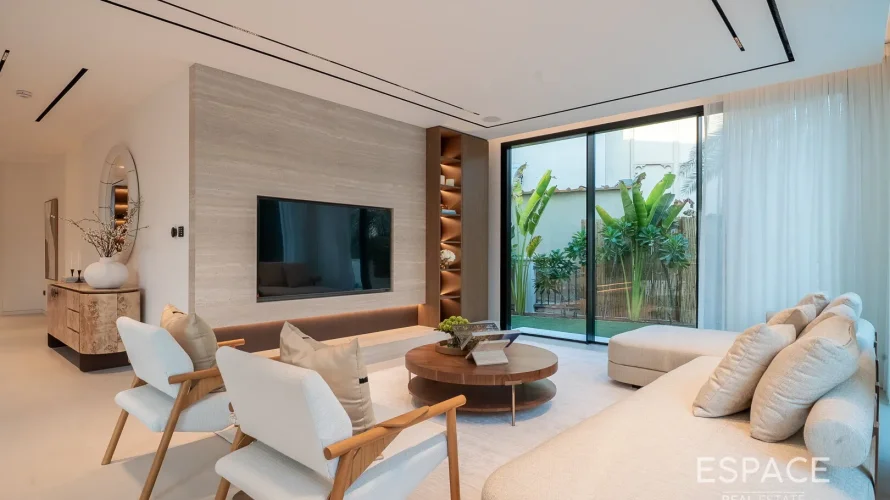 5 bedrooms villa for sale , Jumeirah Islands, Dubai, UAE No. 1264 № 15