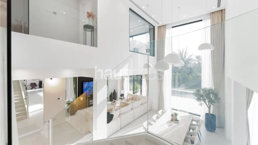 4 bedrooms villa for sale , Jumeirah Islands, Dubai, UAE No. 954 № 11