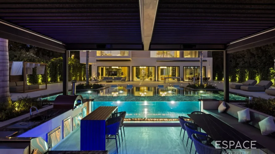 6 bedrooms villa for sale , Al Barari, Dubai, UAE No. 1501 № 15