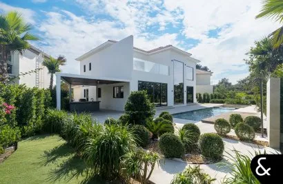 4 bedrooms villa for sale , Jumeirah Islands, Dubai, UAE No. 1752