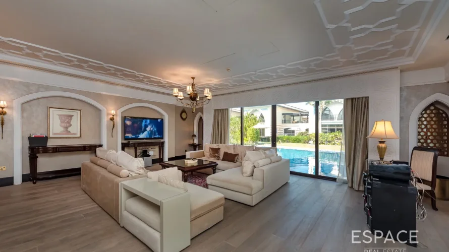 4 bedrooms villa for sale , Palm Jumeirah, Dubai, UAE No. 1277