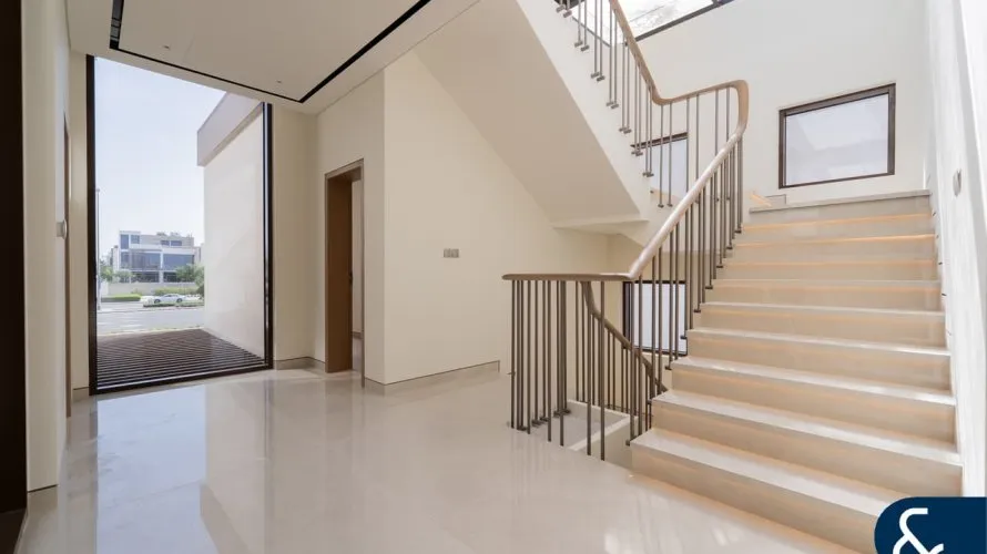 5 bedrooms villa for sale , Jumeirah Park Homes, Jumeirah Park, Dubai, UAE No. 2267 № 3