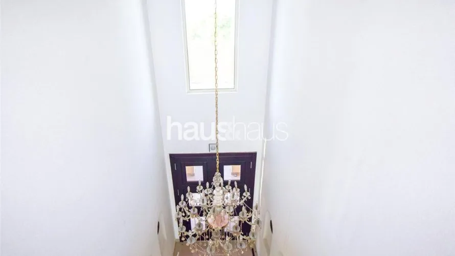 4 bedrooms villa for sale , Jumeirah Islands, Dubai, UAE No. 957 № 13