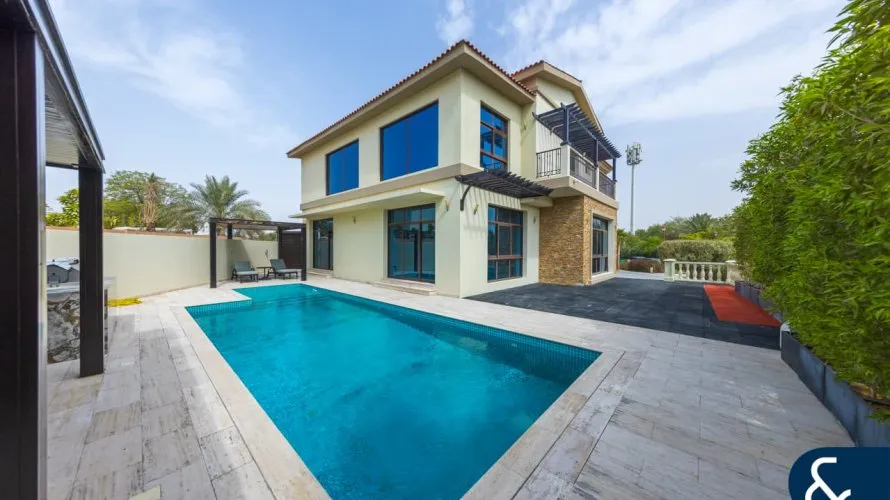 7 bedrooms villa for sale , Jumeirah Golf Estates, Dubai, UAE No. 2289 № 1