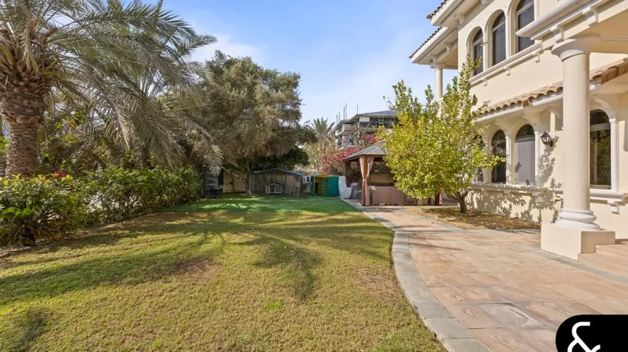 6 bedrooms villa for sale , Signature Villas, Palm Jumeirah, Dubai, UAE No. 1692 № 26