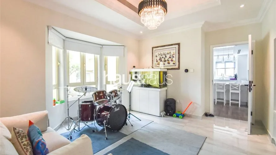 4 bedrooms villa for sale , Jumeirah Islands, Dubai, UAE No. 880 № 7