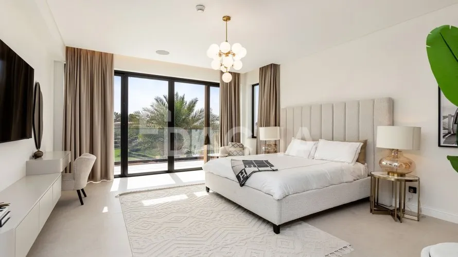 5 bedrooms villa for sale , Jumeirah Golf Estates, Dubai, UAE No. 2695 № 24
