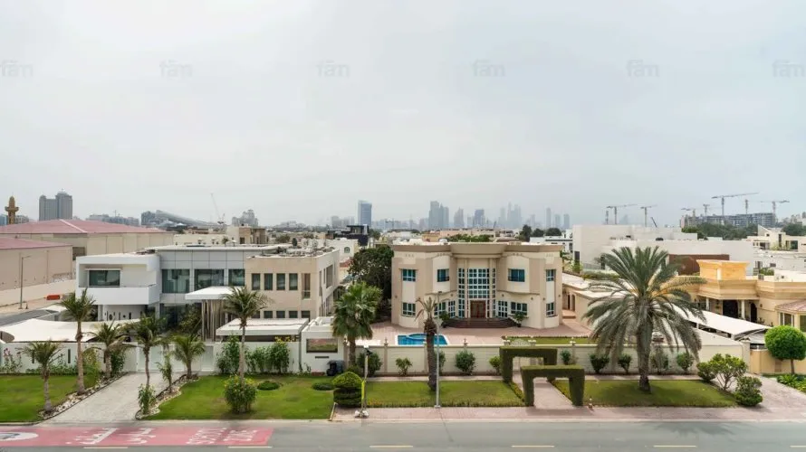 7 bedrooms villa for sale , Umm Al Sheif, Dubai, UAE No. 2321 № 10