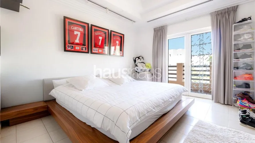 7 bedrooms villa for sale , Arabian Ranches, Dubai, UAE No. 874 № 10