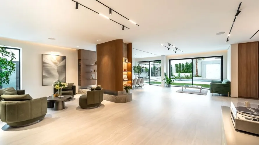 5 bedrooms villa for sale , Dubai, UAE No. 2548 № 15