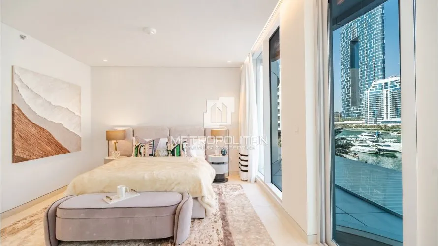 5 bedrooms villa for sale , Dubai Marina, Dubai, UAE No. 1644 № 17