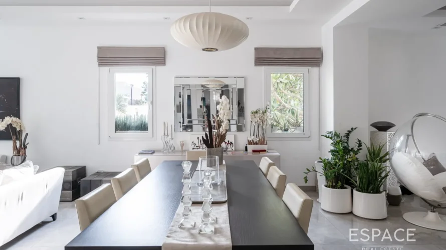 4 bedrooms villa for sale , Meadows, Dubai, UAE No. 1489 № 3
