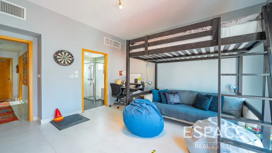 5 bedrooms villa for sale , Meadows 1, Meadows, Dubai, UAE No. 1299 № 8