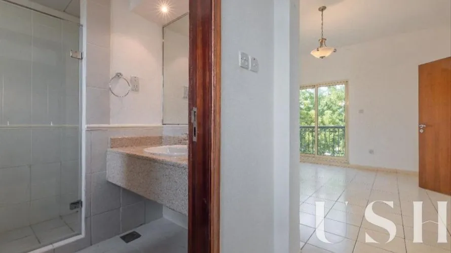 4 bedrooms villa for sale, Jumeirah Islands, Dubai, UAE No. 763 № 20