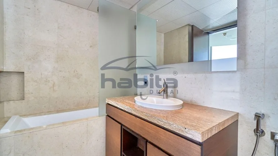 2 bedrooms apartment for sale, Downtown Dubai (Downtown Burj Dubai), Dubai, UAE No. 425 № 8