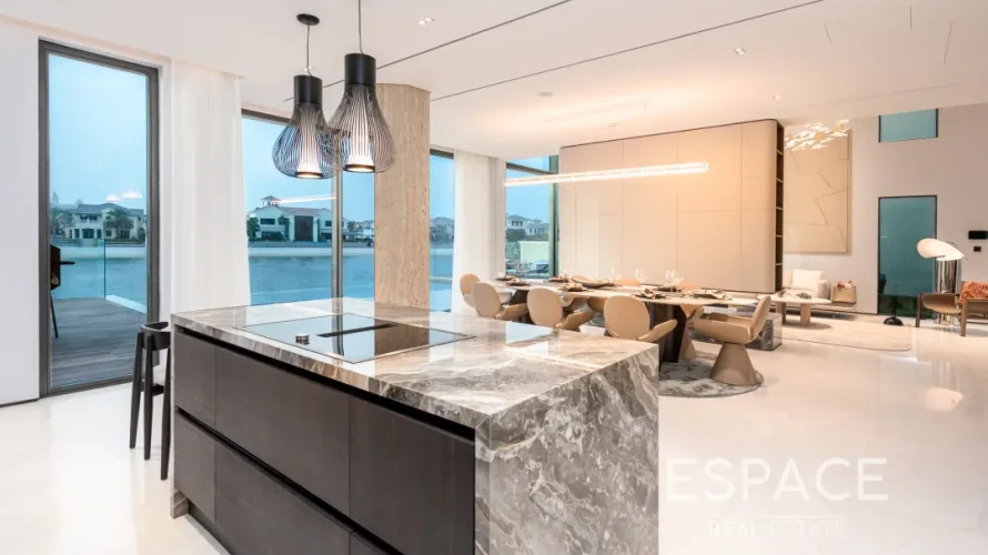 5 bedrooms villa for sale , Palm Jumeirah, Dubai, UAE No. 1307 № 10