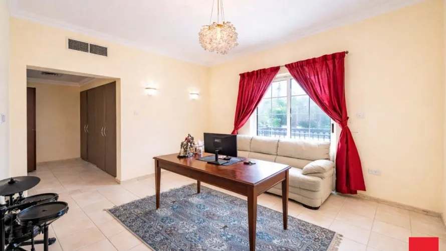 4 bedrooms villa for sale , Jumeirah Islands, Dubai, UAE No. 2136 № 9