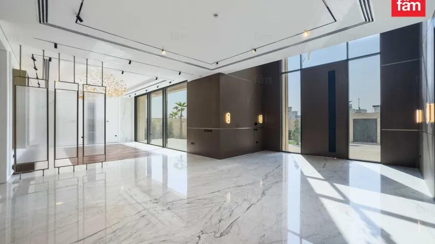 7 bedrooms villa for sale , Dubai, UAE No. 1360 № 9