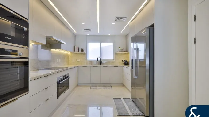 5 bedrooms villa for sale , Meadows 1, Meadows, Dubai, UAE No. 2625 № 27