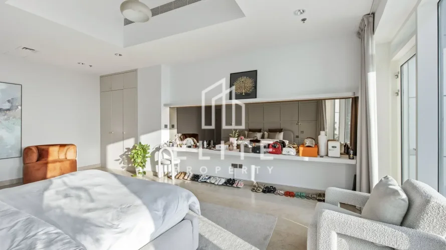 4 bedrooms apartment for sale , The Torch, Dubai Marina, Dubai, UAE No. 1857 № 2