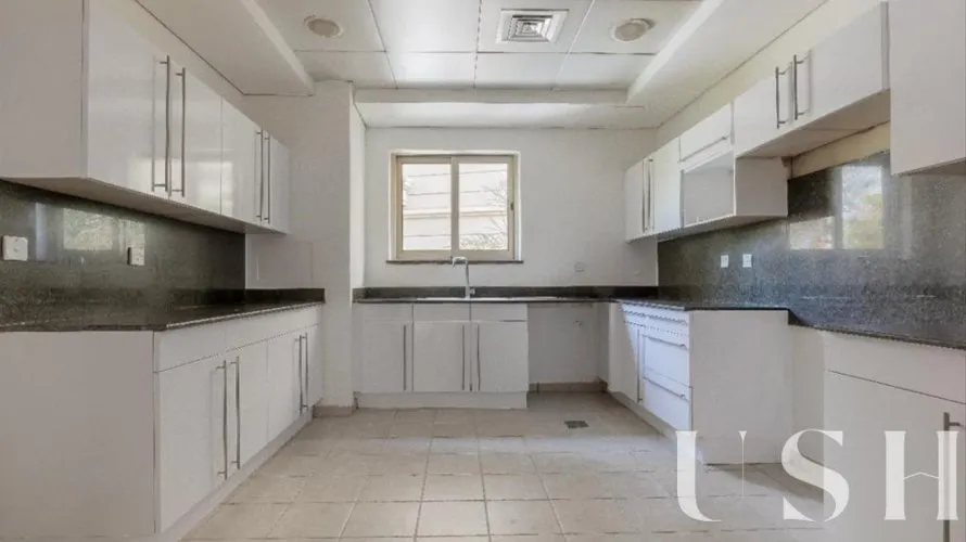4 bedrooms villa for sale, Jumeirah Islands, Dubai, UAE No. 763 № 14