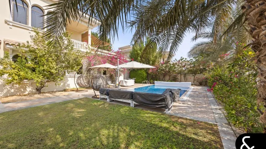 6 bedrooms villa for sale , Signature Villas, Palm Jumeirah, Dubai, UAE No. 1692 № 25