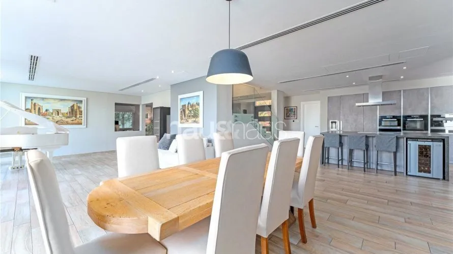 5 bedrooms villa for sale , Dubai Sports City, Dubai, UAE No. 886 № 17