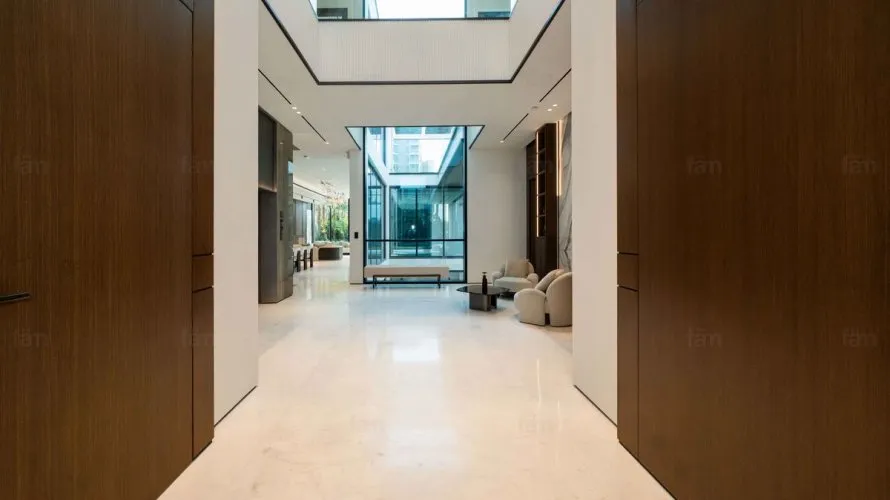 5 bedrooms villa for sale , Dubai, UAE No. 1883 № 16