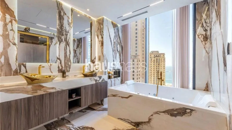 4 bedrooms penthouse for sale , Dubai Marina, Dubai, UAE No. 885 № 1