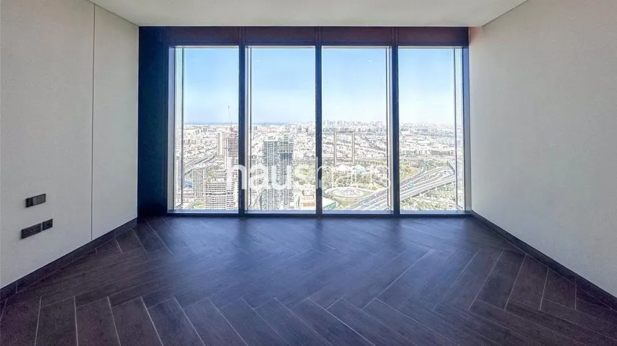 3 bedrooms duplex for sale , Zabeel, Dubai, UAE No. 890 № 11