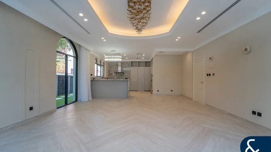 5 bedrooms villa for sale , Jumeirah Golf Estates, Dubai, UAE No. 2623 № 16