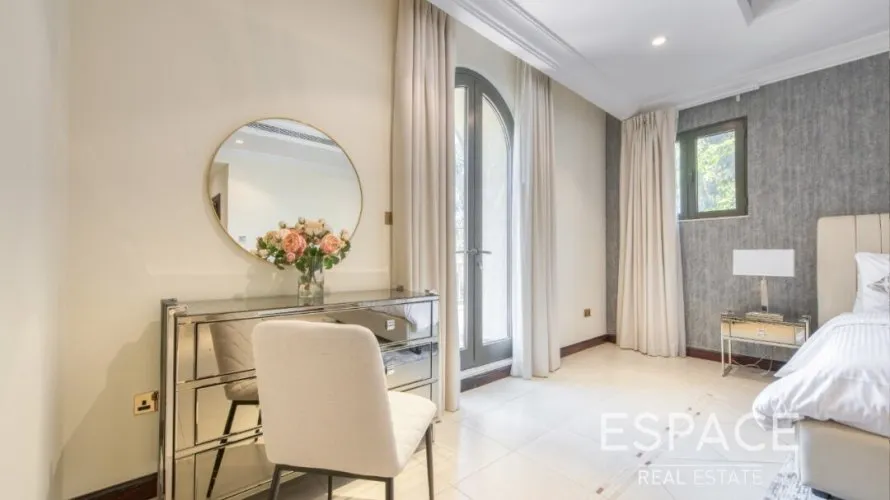 5 bedrooms villa for sale , Palm Jumeirah, Dubai, UAE No. 1304 № 8
