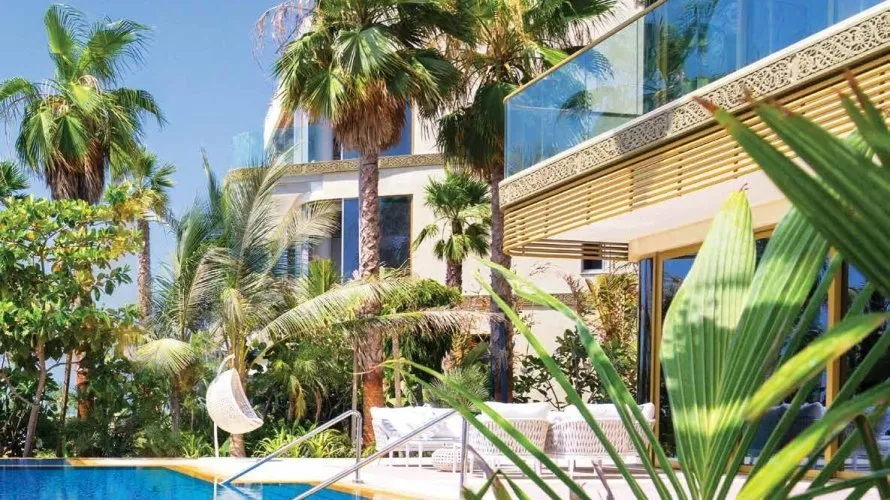 7 bedrooms building for sale , The World Islands, Dubai, UAE No. 2061 № 6