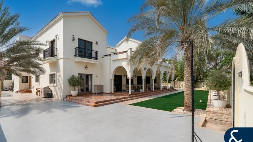 5 bedrooms villa for sale, The Villa, Dubai, UAE No. 1704 № 19