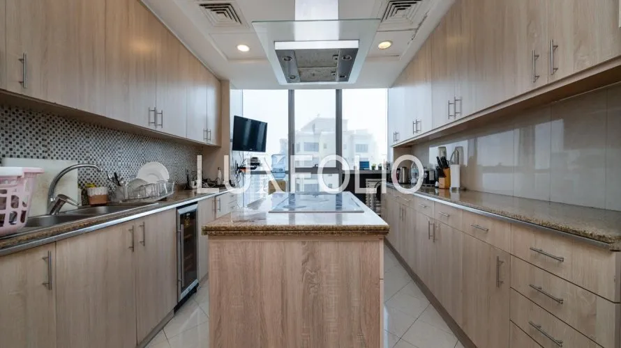 4 bedrooms apartment for sale , Dubai Marina, Dubai, UAE No. 994 № 8