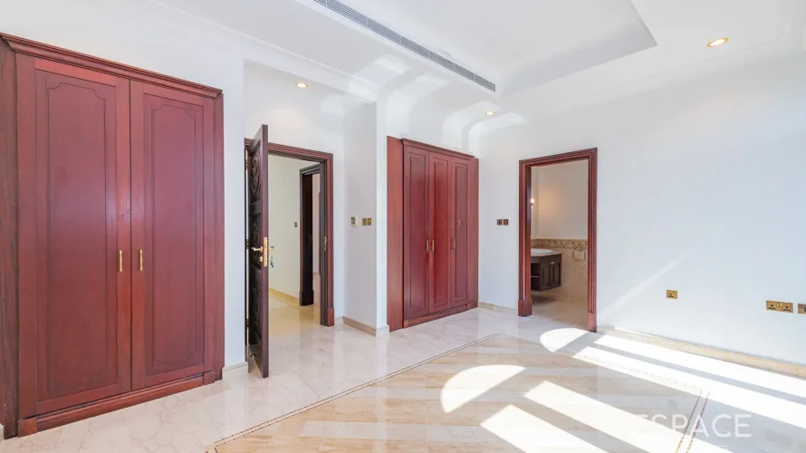 6 bedrooms villa for sale , Palm Jumeirah, Dubai, UAE No. 1292 № 14