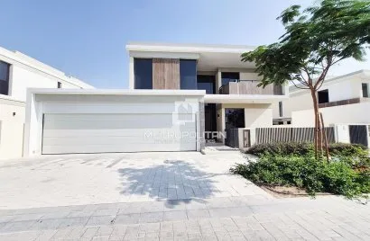 5 bedrooms villa for sale , Tilal Al Ghaf, Dubai, UAE No. 1666