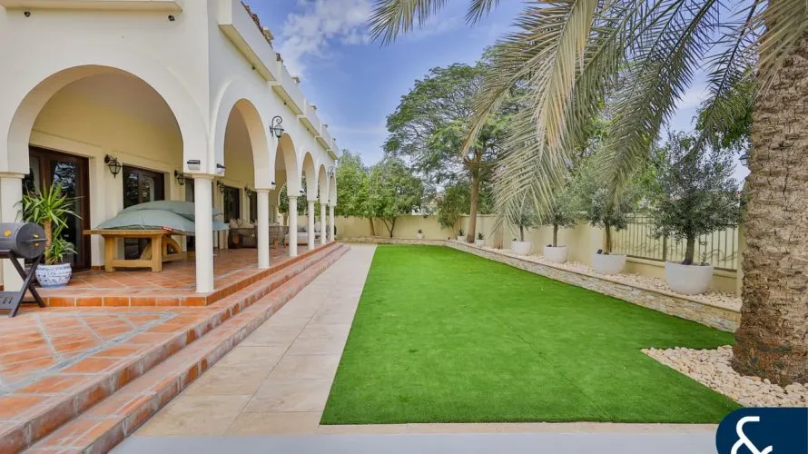 5 bedrooms villa for sale, The Villa, Dubai, UAE No. 1704 № 17