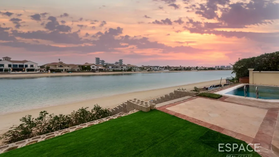 4 bedrooms villa for sale , Palm Jumeirah, Dubai, UAE No. 1254 № 13