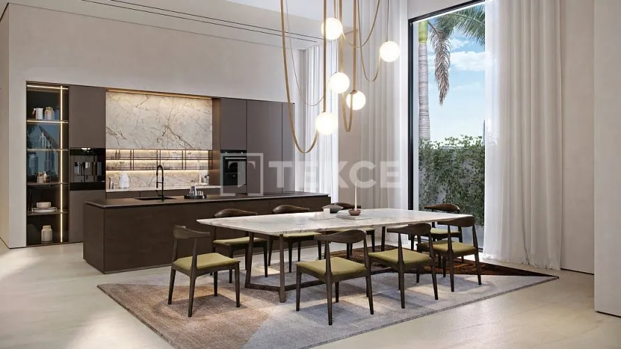 5 bedrooms villa for sale , Dubai, UAE No. 2360 № 1