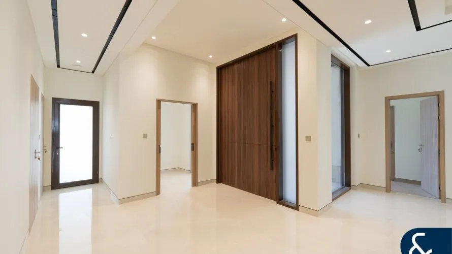 5 bedrooms villa for sale , Jumeirah Park Homes, Jumeirah Park, Dubai, UAE No. 2267 № 4