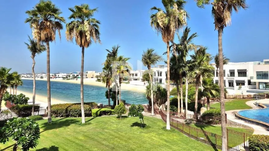 4 bedrooms villa for sale , Palm Jumeirah, Dubai, UAE No. 1175