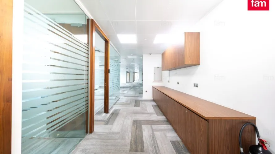 820.4m² office for sale, Dubai, UAE No. 2313 № 25