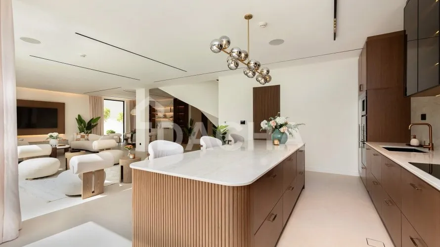 5 bedrooms villa for sale , Jumeirah Golf Estates, Dubai, UAE No. 2695 № 19