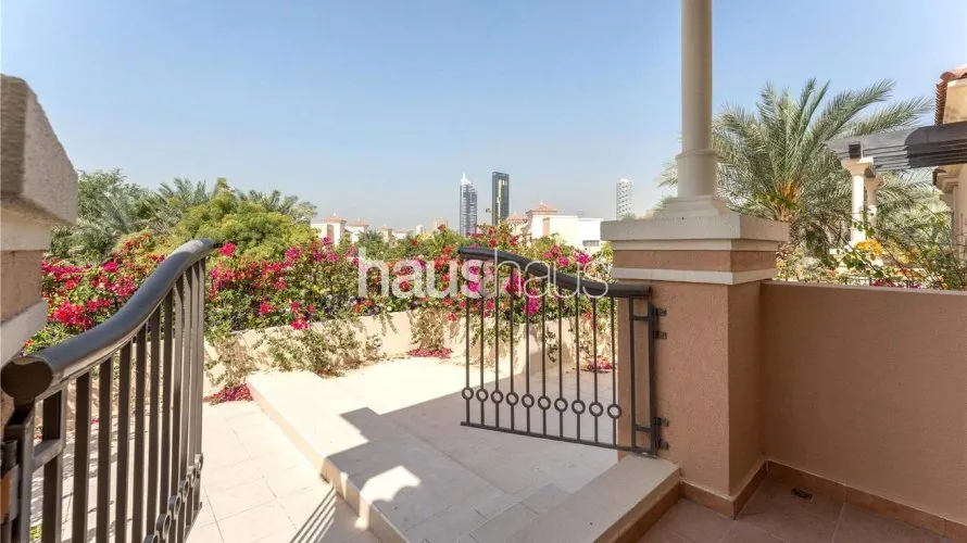 5 bedrooms villa for sale , Dubai Sports City, Dubai, UAE No. 888 № 23