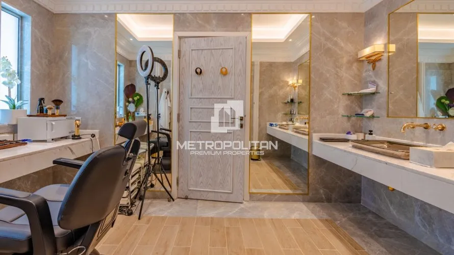 6 bedrooms villa for sale , DAMAC Hills (Akoya by DAMAC), Dubai, UAE No. 529 № 21
