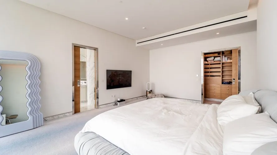 2 bedrooms apartment for sale , Palm Jumeirah, Dubai, UAE No. 2213 № 12