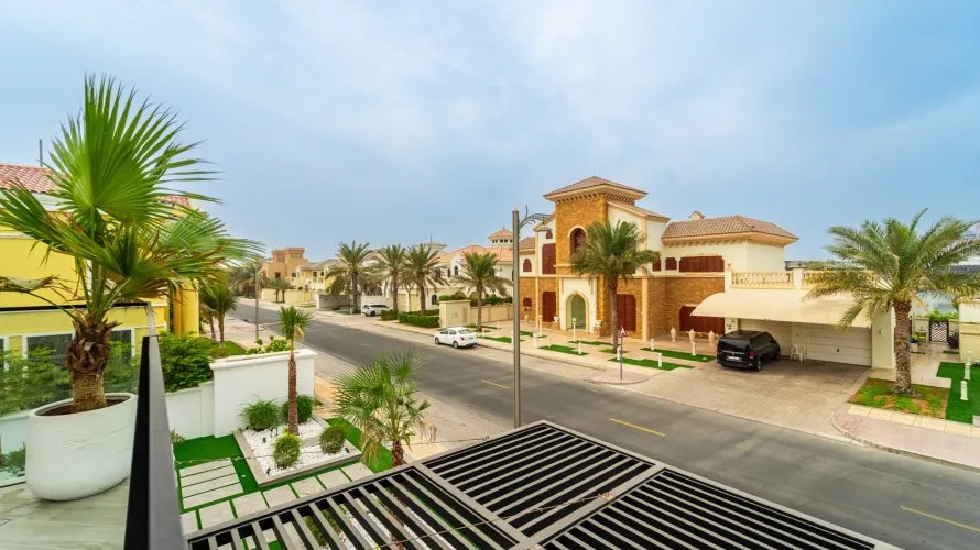 4 bedrooms villa for sale , Palm Jumeirah, Dubai, UAE No. 2204 № 16