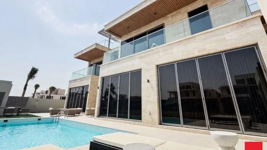 7 bedrooms villa for sale , Dubai, UAE No. 2133 № 7