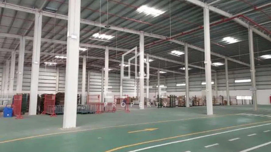 7118m² warehouse for sale , Dubai, UAE No. 754 № 18